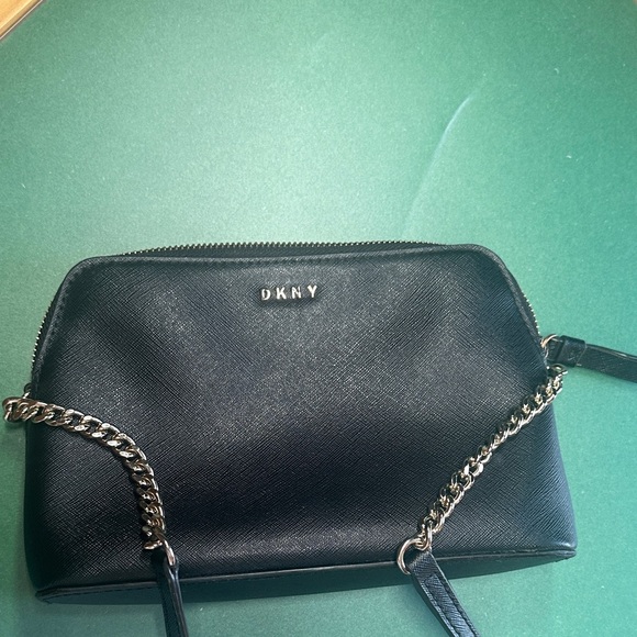 DKNY Black Crossbody Bag with Gold Chain - Picture 8 of 16